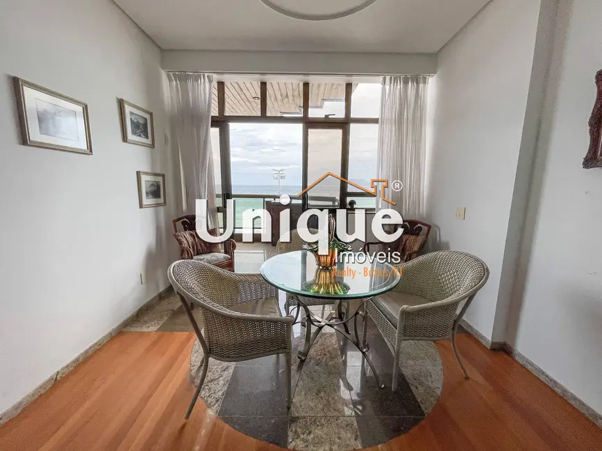 Apartamento com 4 quartos à venda, 250m2 em Centro, Cabo Frio - RJ - imagem 5 Foto 5 de Apartamento com 4 quartos à venda, 250m2 em Centro, Cabo Frio - RJ