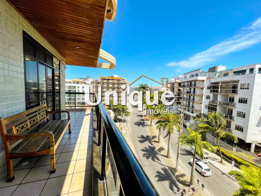 Foto 1 de Apartamento com 3 quartos à venda, 152m2 em Algodoal, Cabo Frio - RJ