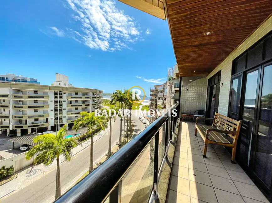 Foto 2 de Apartamento com 3 quartos à venda, 152m2 em Algodoal, Cabo Frio - RJ