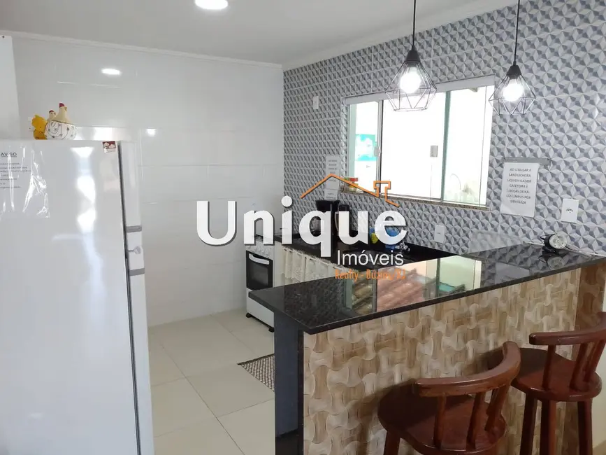 Casa com 3 quartos à venda, 105m2 em Peró, Cabo Frio - RJ - imagem 4 Foto 4 de Casa com 3 quartos à venda, 105m2 em Peró, Cabo Frio - RJ