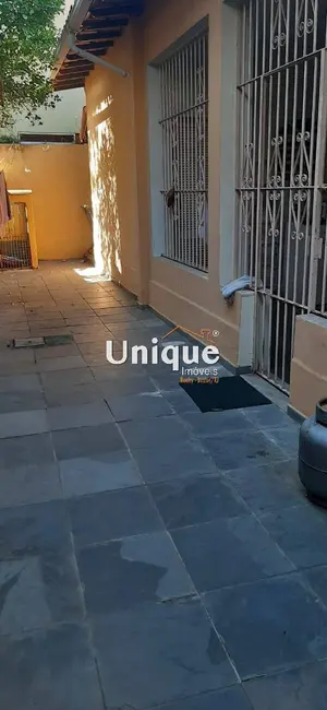 Casa com 3 quartos à venda, 450m2 em Vila Nova, Cabo Frio - RJ - imagem 2 Foto 2 de Casa com 3 quartos à venda, 450m2 em Vila Nova, Cabo Frio - RJ