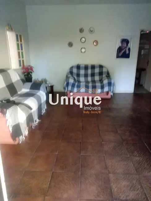 Casa com 3 quartos à venda, 450m2 em Vila Nova, Cabo Frio - RJ - imagem 5 Foto 5 de Casa com 3 quartos à venda, 450m2 em Vila Nova, Cabo Frio - RJ