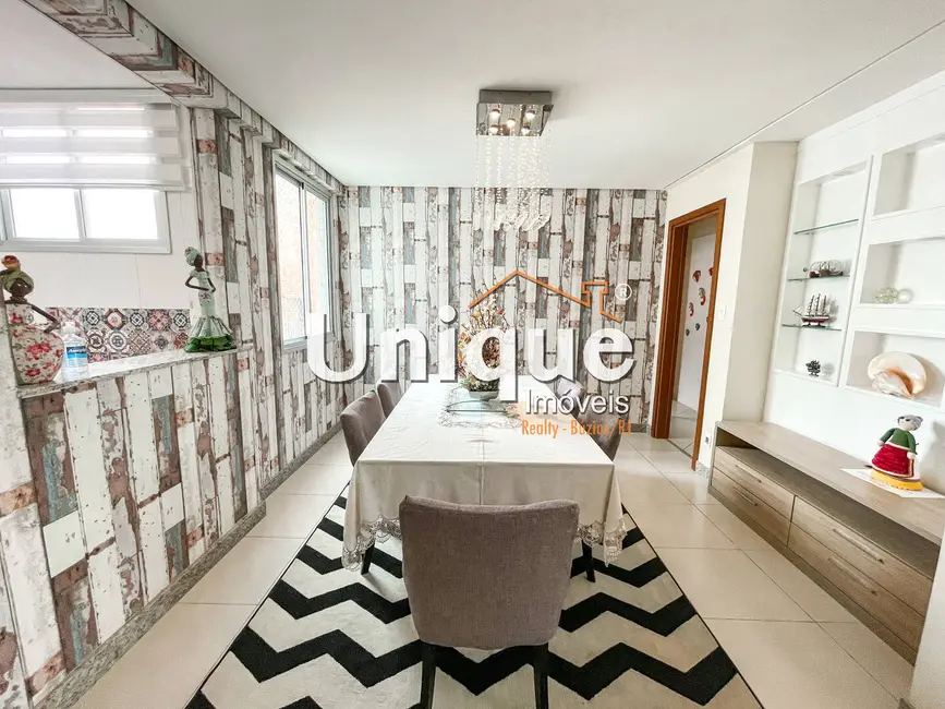 Foto 9 de Cobertura com 4 quartos à venda, 365m2 em Algodoal, Cabo Frio - RJ