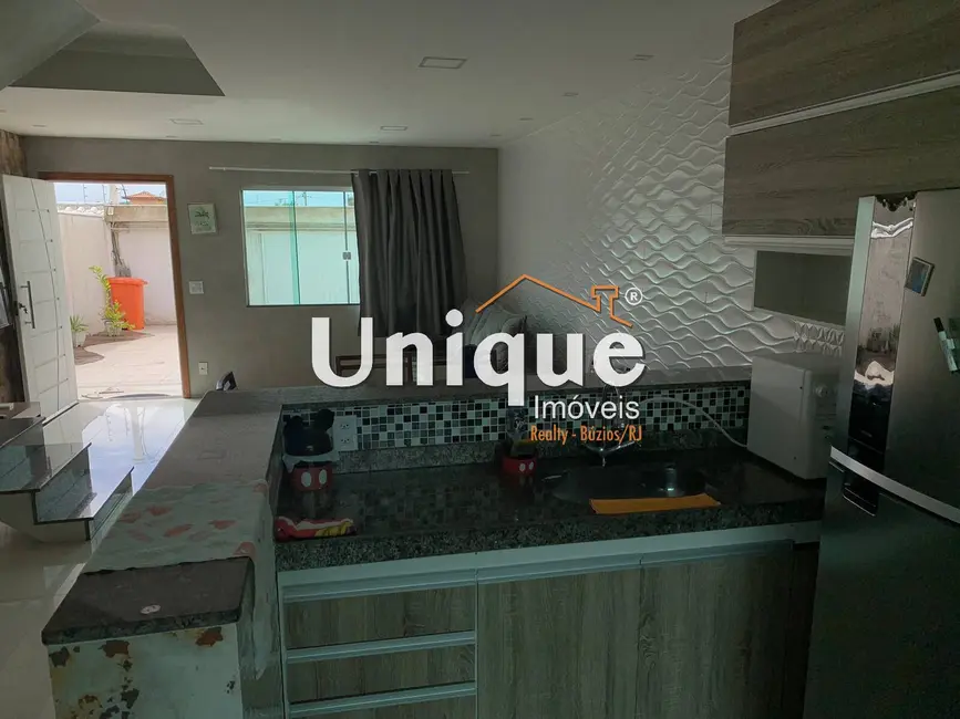 Foto 7 de Casa com 4 quartos à venda, 180m2 em Cabo Frio - RJ