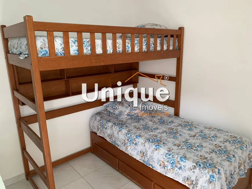 Foto 9 de Casa com 4 quartos à venda, 180m2 em Cabo Frio - RJ