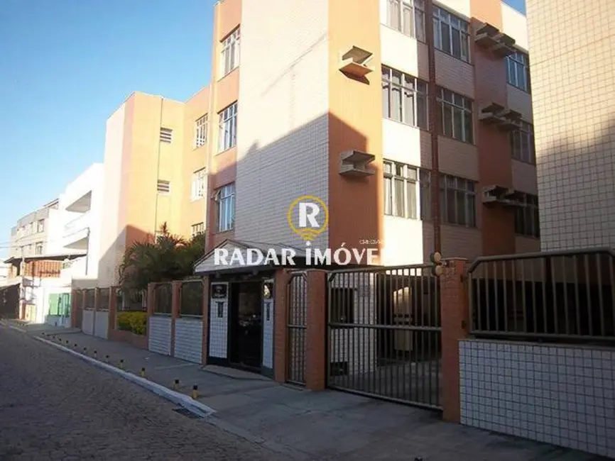 Foto 2 de Apartamento com 2 quartos à venda, 69m2 em Centro, Cabo Frio - RJ