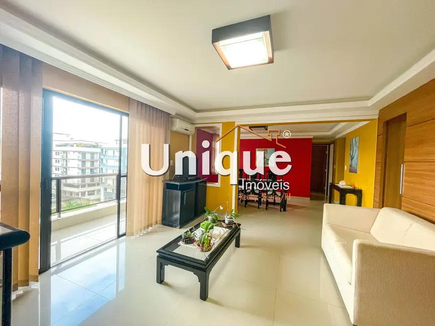 Cobertura com 4 quartos à venda, 170m2 em Algodoal, Cabo Frio - RJ - imagem 5 Foto 5 de Cobertura com 4 quartos à venda, 170m2 em Algodoal, Cabo Frio - RJ