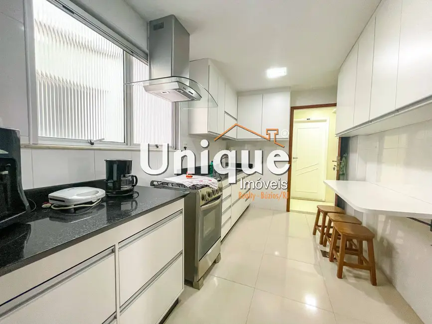 Cobertura com 4 quartos à venda, 170m2 em Algodoal, Cabo Frio - RJ - imagem 6 Foto 6 de Cobertura com 4 quartos à venda, 170m2 em Algodoal, Cabo Frio - RJ