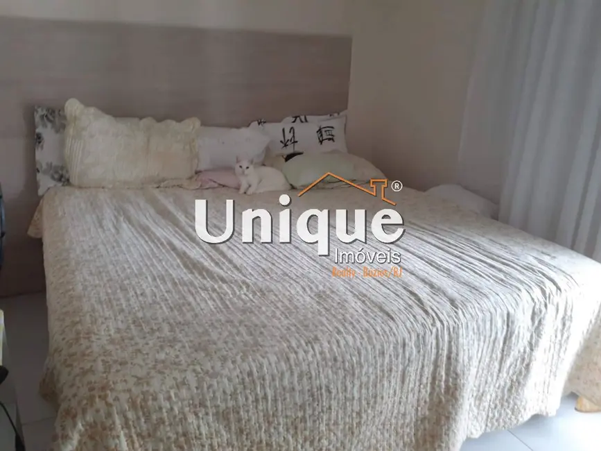 Foto 8 de Apartamento com 3 quartos à venda, 100m2 em Braga, Cabo Frio - RJ