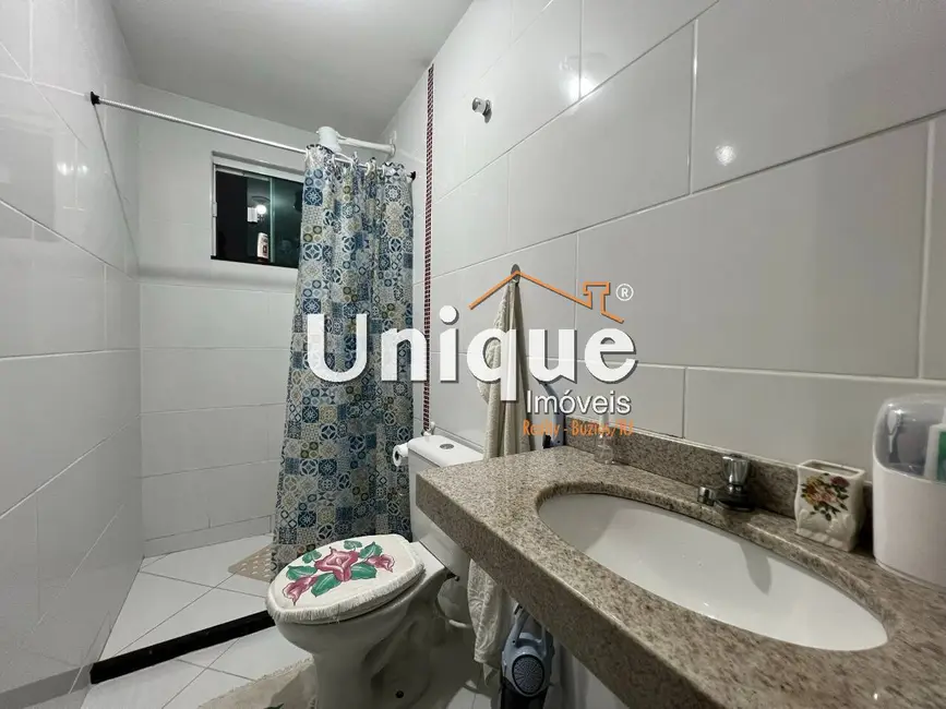 Foto 3 de Apartamento com 3 quartos à venda, 90m2 em Fluminense, Sao Pedro Da Aldeia - RJ