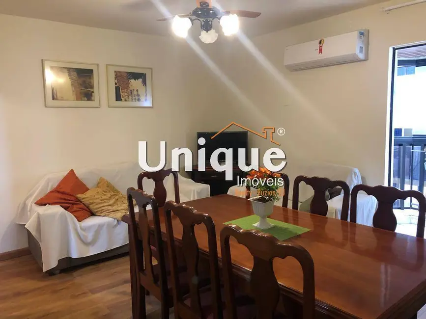 Foto 1 de Apartamento com 4 quartos à venda, 98m2 em Algodoal, Cabo Frio - RJ