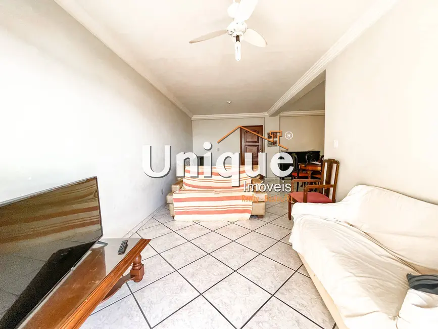 Apartamento com 3 quartos à venda, 210m2 em Vila Nova, Cabo Frio - RJ - imagem 4 Foto 4 de Apartamento com 3 quartos à venda, 210m2 em Vila Nova, Cabo Frio - RJ