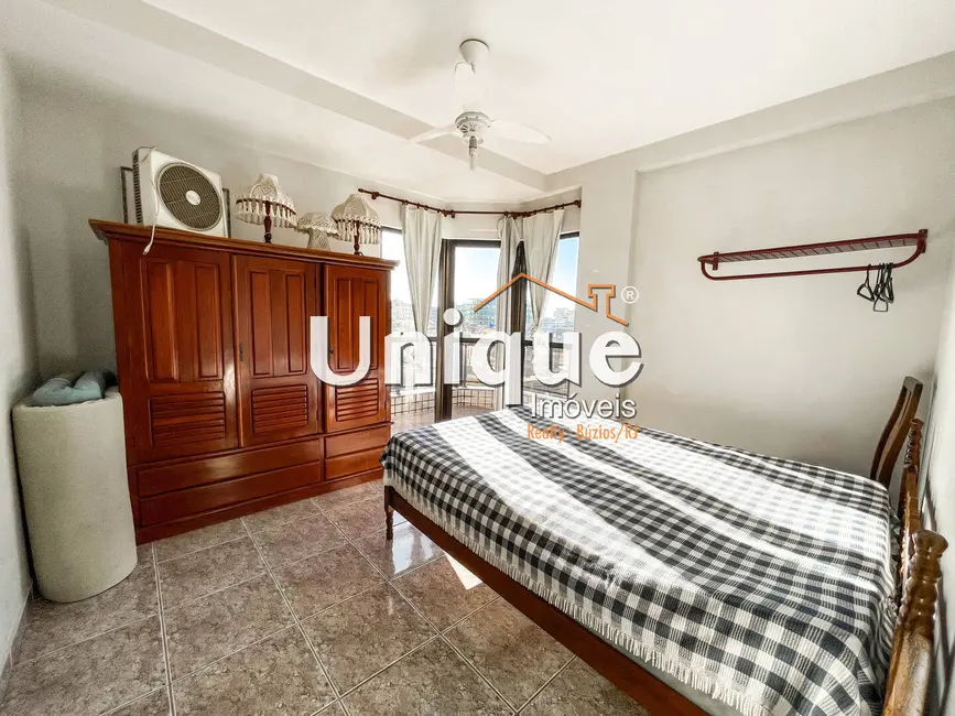 Apartamento com 3 quartos à venda, 210m2 em Vila Nova, Cabo Frio - RJ - imagem 8 Foto 8 de Apartamento com 3 quartos à venda, 210m2 em Vila Nova, Cabo Frio - RJ