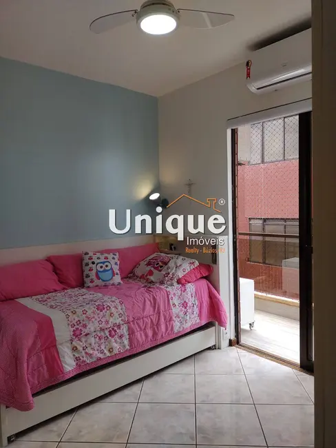 Foto 9 de Cobertura com 3 quartos à venda, 280m2 em Passagem, Cabo Frio - RJ