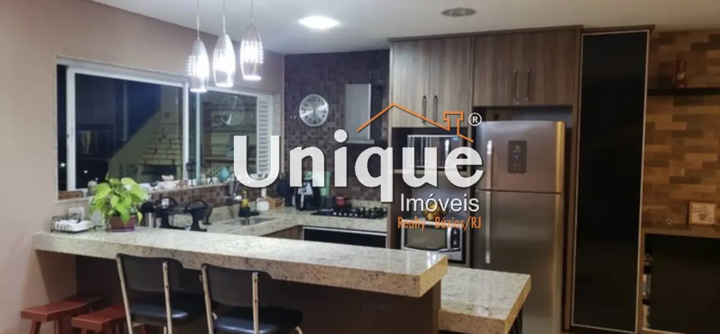 Foto 3 de Apartamento com 4 quartos à venda, 280m2 em Braga, Cabo Frio - RJ