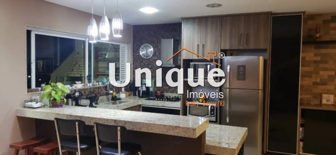 Foto 2 de Apartamento com 4 quartos à venda, 280m2 em Braga, Cabo Frio - RJ