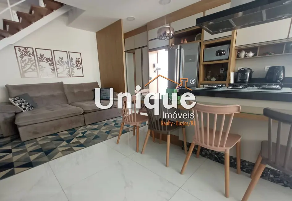 Foto 6 de Casa com 5 quartos à venda, 250m2 em Recanto das Dunas, Cabo Frio - RJ