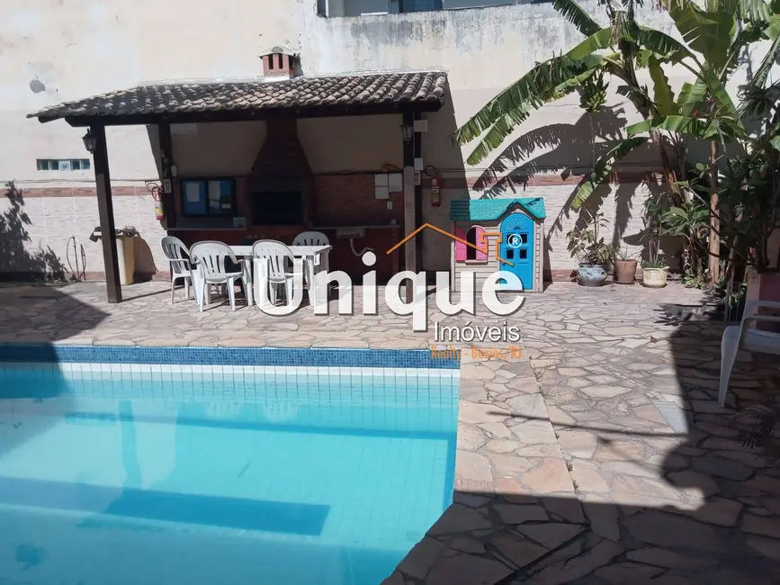 Foto 3 de Casa com 2 quartos à venda, 70m2 em Parque Burle, Cabo Frio - RJ