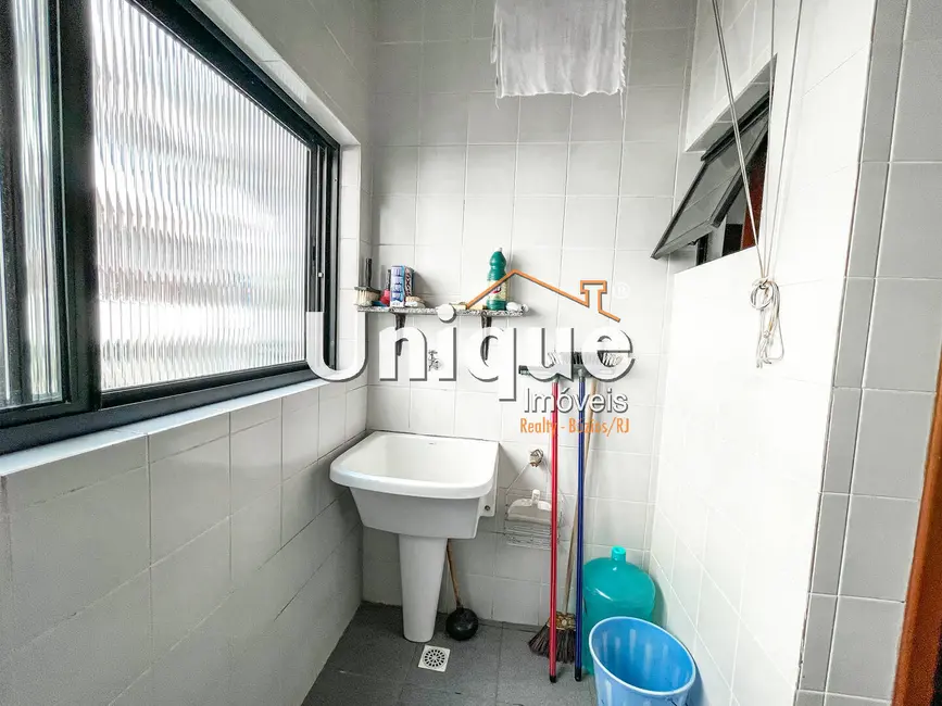 Foto 3 de Apartamento com 3 quartos à venda, 135m2 em Vila Nova, Cabo Frio - RJ