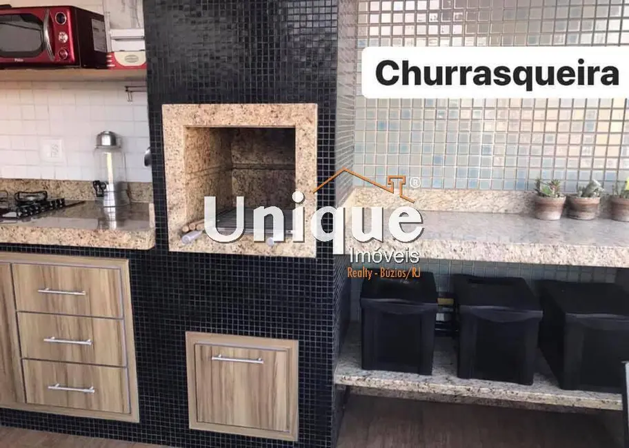 Cobertura com 3 quartos à venda, 180m2 em Centro, Cabo Frio - RJ - imagem 3 Foto 3 de Cobertura com 3 quartos à venda, 180m2 em Centro, Cabo Frio - RJ