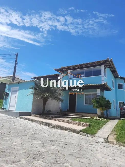 Casa com 4 quartos à venda, 300m2 em Peró, Cabo Frio - RJ - imagem 1 Foto 1 de Casa com 4 quartos à venda, 300m2 em Peró, Cabo Frio - RJ
