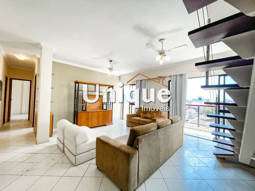 Apartamento com 4 quartos à venda, 260m2 em Vila Nova, Cabo Frio - RJ - imagem 4 Foto 4 de Apartamento com 4 quartos à venda, 260m2 em Vila Nova, Cabo Frio - RJ