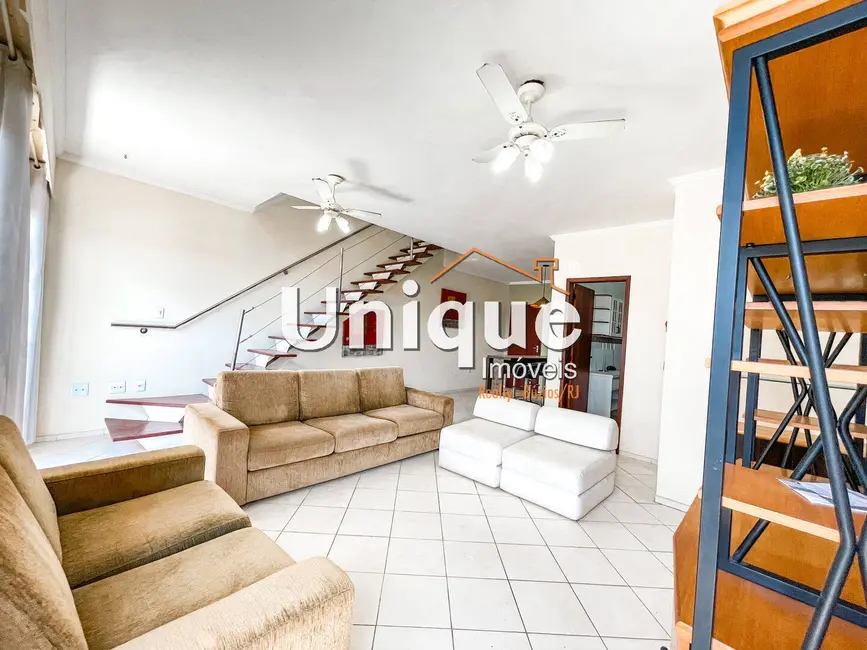 Apartamento com 4 quartos à venda, 260m2 em Vila Nova, Cabo Frio - RJ - imagem 3 Foto 3 de Apartamento com 4 quartos à venda, 260m2 em Vila Nova, Cabo Frio - RJ