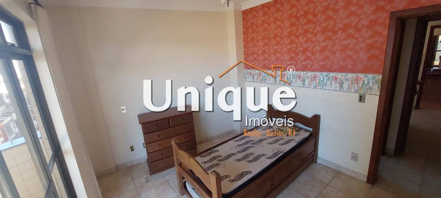 Foto 4 de Apartamento com 3 quartos à venda, 130m2 em Centro, Cabo Frio - RJ