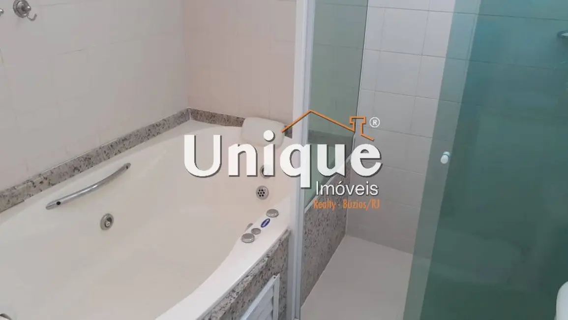 Foto 4 de Cobertura com 3 quartos à venda, 230m2 em Centro, Cabo Frio - RJ