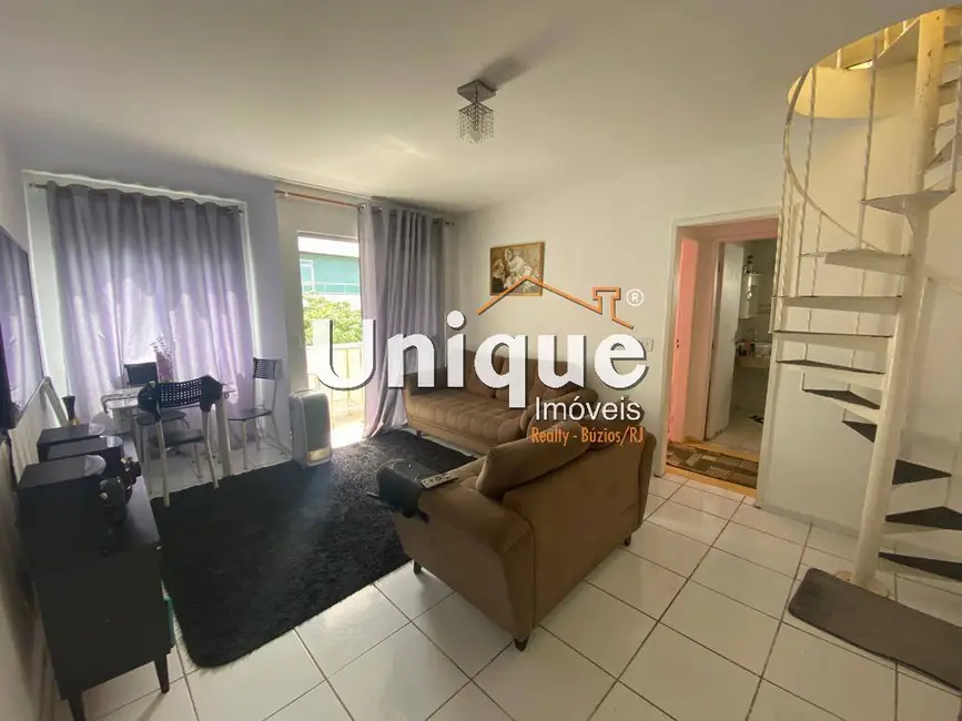 Foto 2 de Cobertura com 3 quartos à venda, 210m2 em Vila Nova, Cabo Frio - RJ