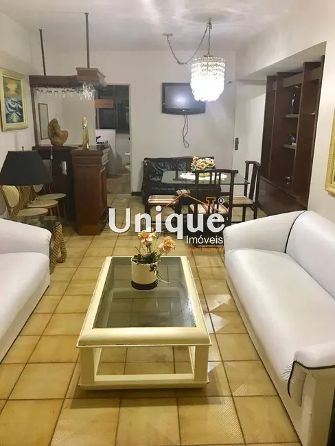 Apartamento com 3 quartos à venda, 160m2 em Centro, Cabo Frio - RJ - imagem 9 Foto 9 de Apartamento com 3 quartos à venda, 160m2 em Centro, Cabo Frio - RJ