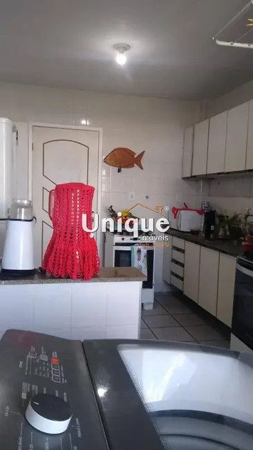 Foto 6 de Apartamento com 2 quartos à venda, 100m2 em Braga, Cabo Frio - RJ