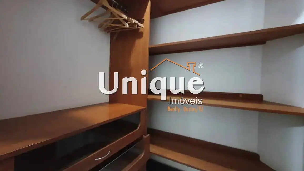 Apartamento com 2 quartos à venda, 90m2 em Centro, Cabo Frio - RJ - imagem 9 Foto 9 de Apartamento com 2 quartos à venda, 90m2 em Centro, Cabo Frio - RJ