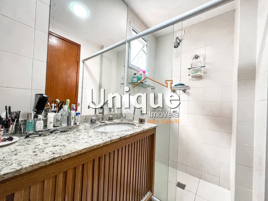 Cobertura com 3 quartos à venda, 190m2 em Centro, Cabo Frio - RJ - imagem 8 Foto 8 de Cobertura com 3 quartos à venda, 190m2 em Centro, Cabo Frio - RJ