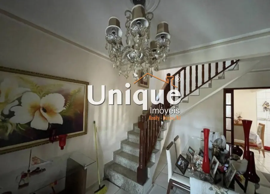 Casa com 4 quartos à venda, 432m2 em Bela Vista, Sao Pedro Da Aldeia - RJ - imagem 3 Foto 3 de Casa com 4 quartos à venda, 432m2 em Bela Vista, Sao Pedro Da Aldeia - RJ