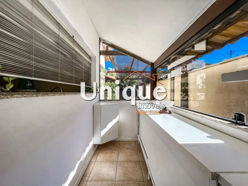 Foto 7 de Casa com 4 quartos à venda, 190m2 em Peró, Cabo Frio - RJ