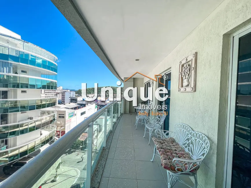 Apartamento com 3 quartos à venda, 170m2 em Centro, Cabo Frio - RJ - imagem 9 Foto 9 de Apartamento com 3 quartos à venda, 170m2 em Centro, Cabo Frio - RJ