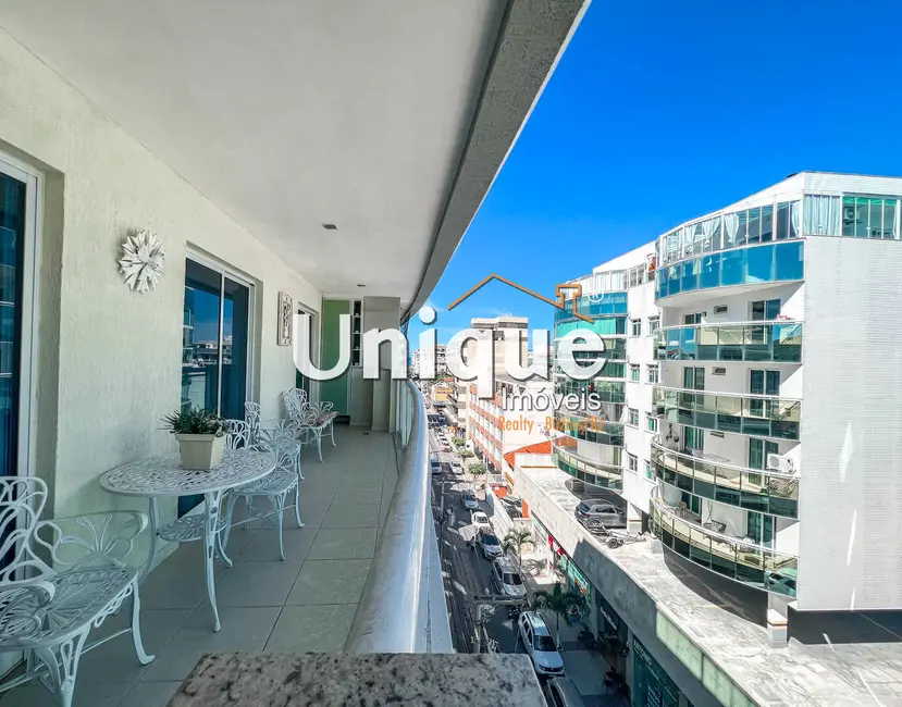 Apartamento com 3 quartos à venda, 170m2 em Centro, Cabo Frio - RJ - imagem 4 Foto 4 de Apartamento com 3 quartos à venda, 170m2 em Centro, Cabo Frio - RJ