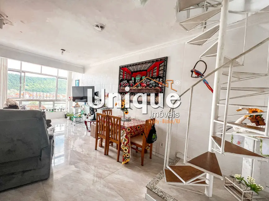 Foto 2 de Cobertura com 3 quartos à venda, 165m2 em Centro, Cabo Frio - RJ