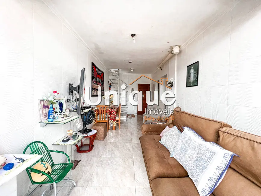 Cobertura com 3 quartos à venda, 165m2 em Centro, Cabo Frio - RJ - imagem 4 Foto 4 de Cobertura com 3 quartos à venda, 165m2 em Centro, Cabo Frio - RJ