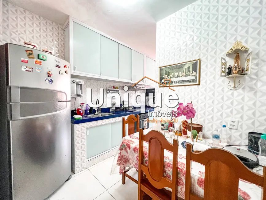 Cobertura com 3 quartos à venda, 165m2 em Centro, Cabo Frio - RJ - imagem 6 Foto 6 de Cobertura com 3 quartos à venda, 165m2 em Centro, Cabo Frio - RJ