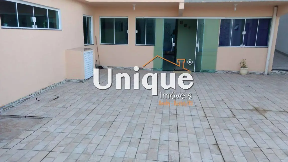 Casa com 2 quartos à venda, 360m2 em Cabo Frio - RJ - imagem 3 Foto 3 de Casa com 2 quartos à venda, 360m2 em Cabo Frio - RJ