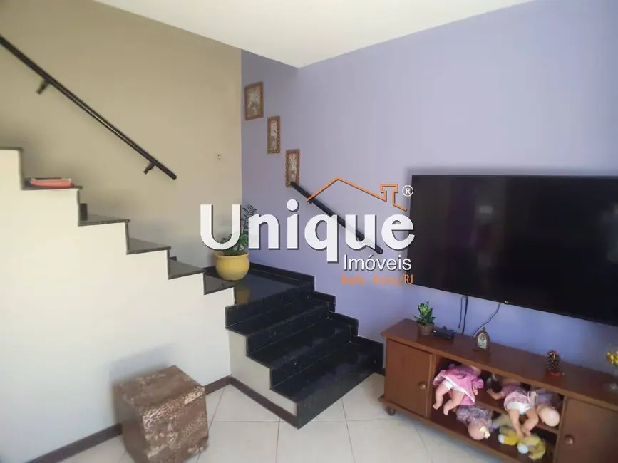 Foto 7 de Casa com 4 quartos à venda, 150m2 em Recanto do Sol, Sao Pedro Da Aldeia - RJ