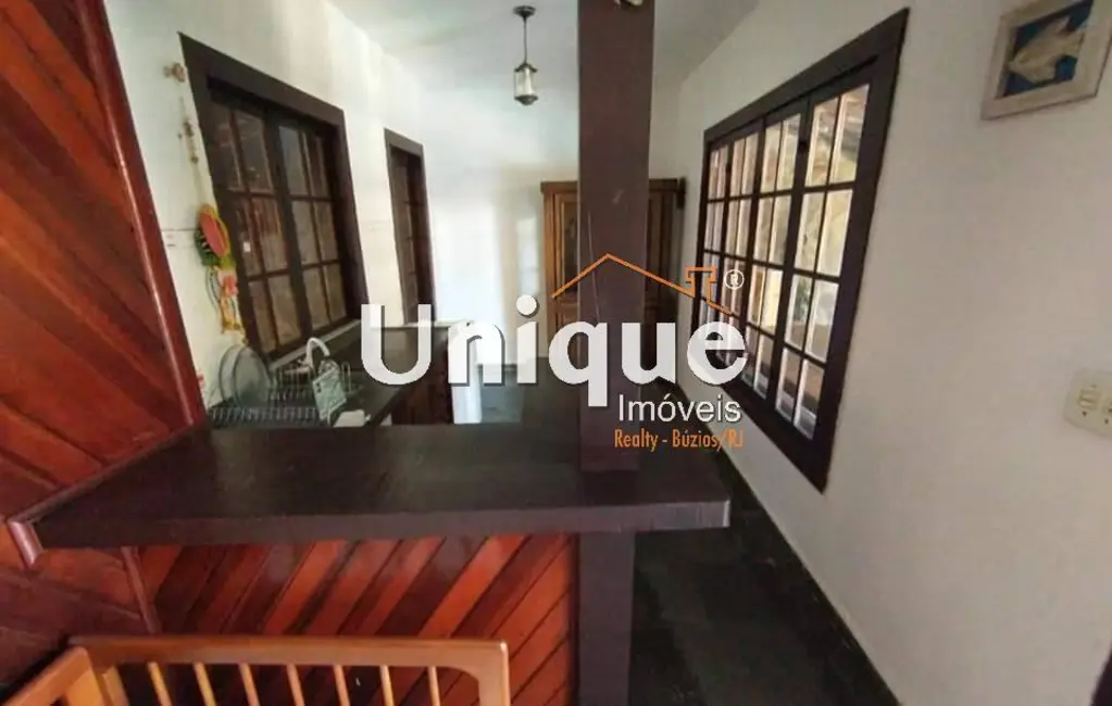 Foto 5 de Casa com 5 quartos à venda, 200m2 em Arraial Do Cabo - RJ
