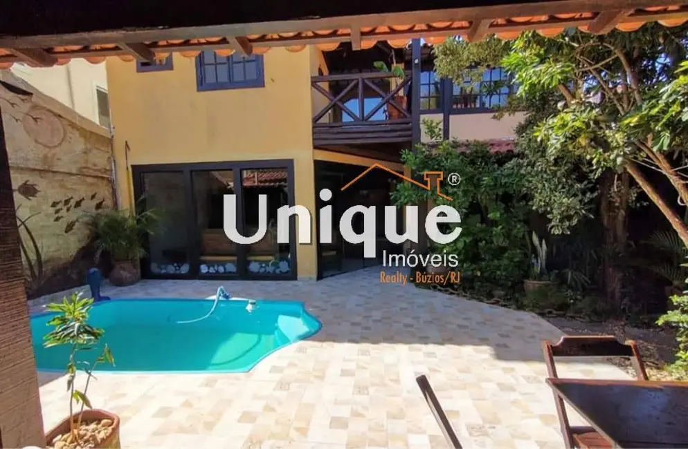 Foto 9 de Casa com 5 quartos à venda, 200m2 em Arraial Do Cabo - RJ