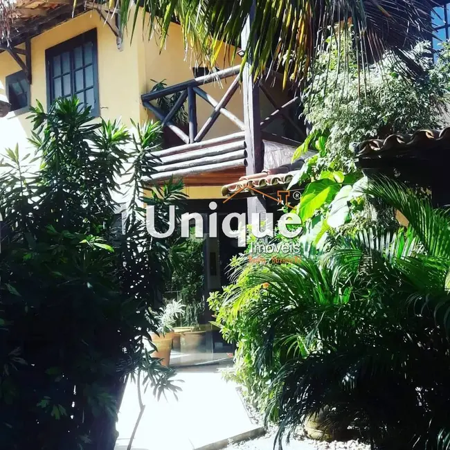 Foto 1 de Casa com 5 quartos à venda, 200m2 em Arraial Do Cabo - RJ