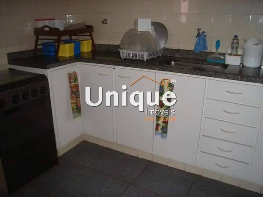 Foto 6 de Apartamento com 4 quartos à venda, 130m2 em Centro, Cabo Frio - RJ