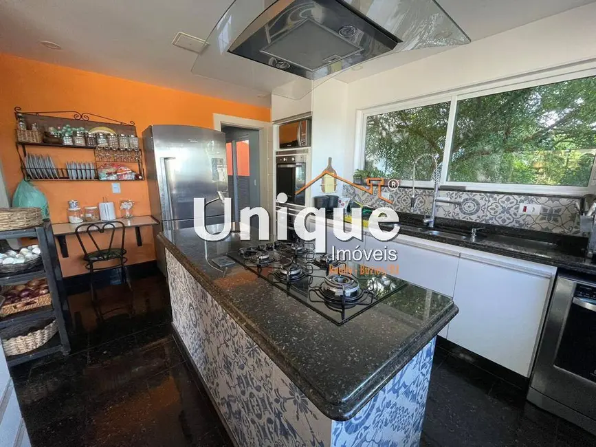 Casa com 5 quartos à venda, 700m2 em Peró, Cabo Frio - RJ - imagem 9 Foto 9 de Casa com 5 quartos à venda, 700m2 em Peró, Cabo Frio - RJ