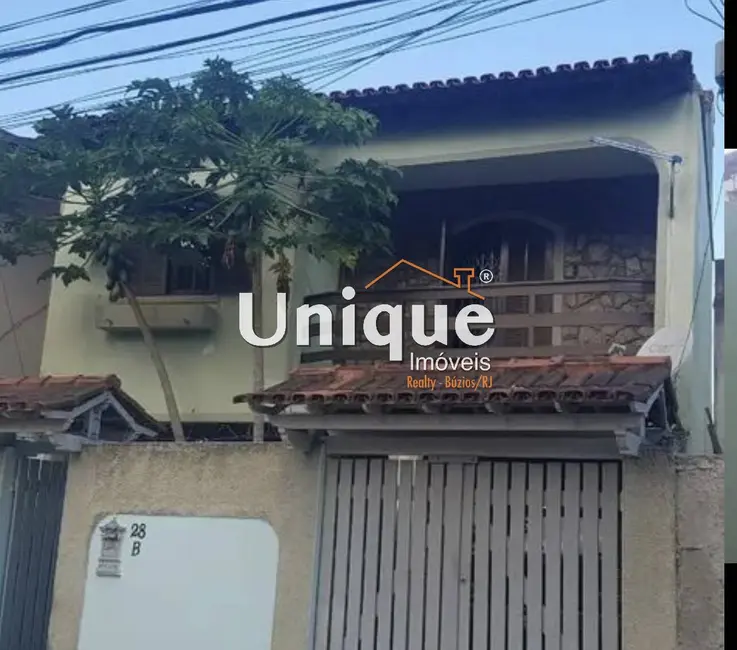 Foto 1 de Casa com 3 quartos à venda, 180m2 em Parque Burle, Cabo Frio - RJ