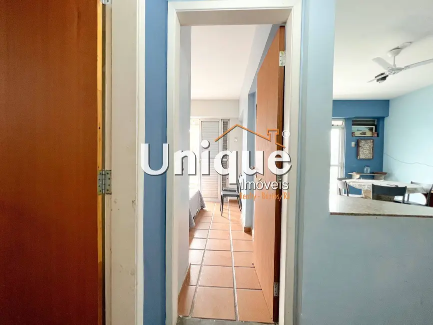 Cobertura com 4 quartos à venda, 200m2 em Algodoal, Cabo Frio - RJ - imagem 8 Foto 8 de Cobertura com 4 quartos à venda, 200m2 em Algodoal, Cabo Frio - RJ